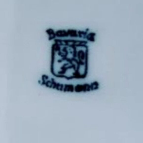 Vintage Bavaria Schumann Germany Serving Dish Fruit & Bird Pattern Circa 1918-29 - Picture 5 of 5